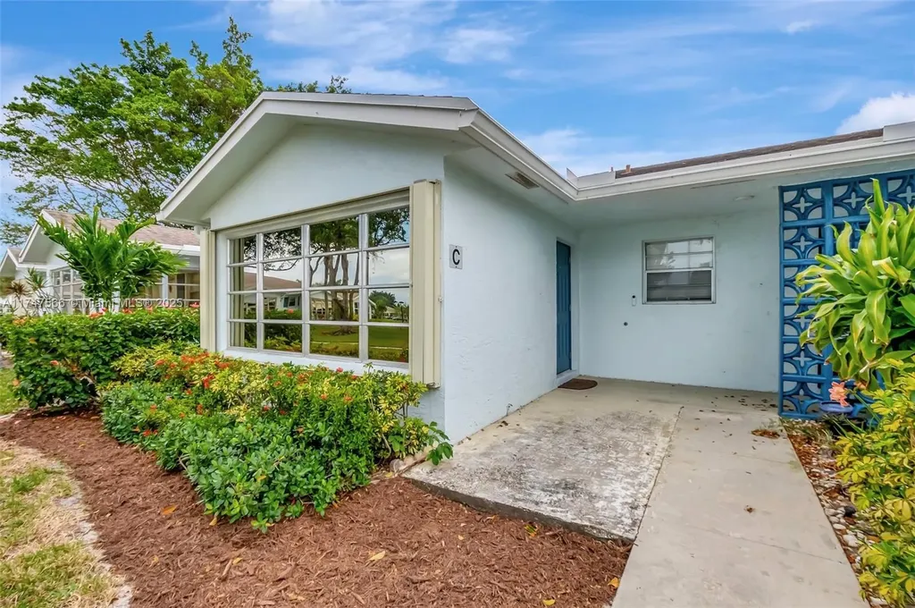 14339 Canalview Drive Delray Beach FL 33484