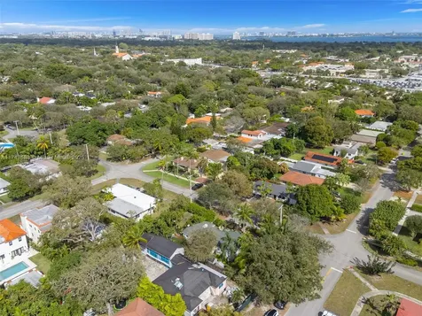 8900 NE 4th Avenue El Portal FL 33138