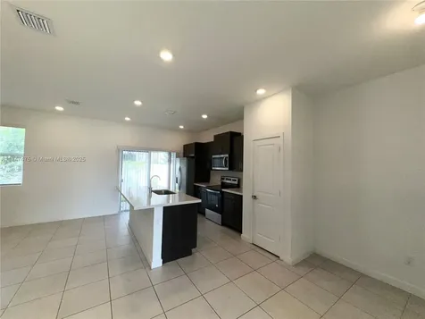 1848 SE 7 Terrace Homestead FL 33034