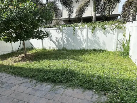 1848 SE 7 Terrace Homestead FL 33034