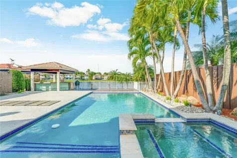 11101 NW 72nd Terrace Doral FL 33178