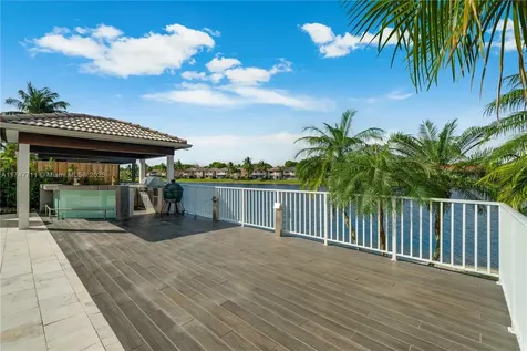 11101 NW 72nd Terrace Doral FL 33178