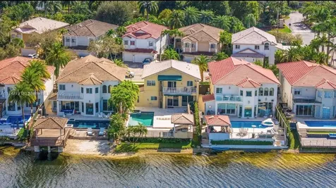 11101 NW 72nd Terrace Doral FL 33178