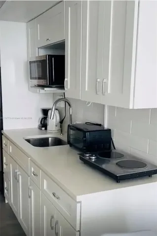 19201 Collins Avenue Sunny Isles Beach FL 33160