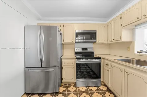401 NE 14th Avenue Hallandale Beach FL 33009