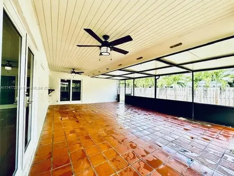 11511 SW 52nd Street Cooper City FL 33330