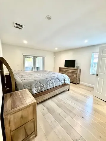 11511 SW 52nd Street Cooper City FL 33330