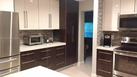 13277 NW 10th Street Miami FL 33182