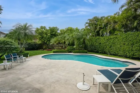 13277 NW 10th Street Miami FL 33182