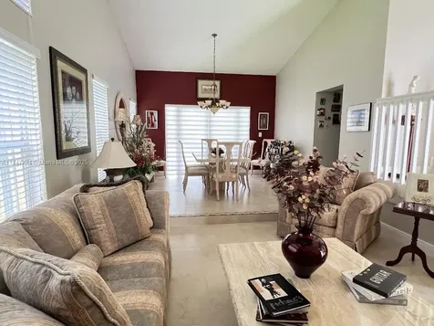 13277 NW 10th Street Miami FL 33182