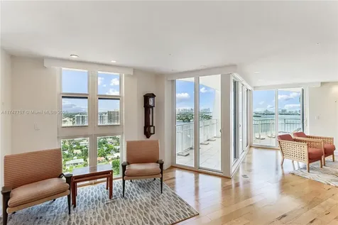 4000 Towerside Terrace Miami FL 33138