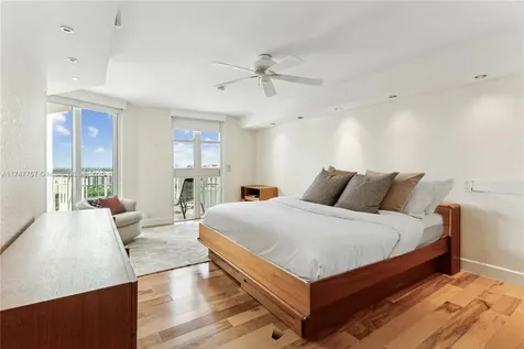 4000 Towerside Terrace Miami FL 33138