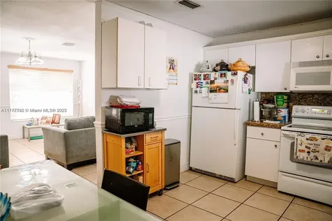 1111 SW 76th Avenue Miami FL 33144