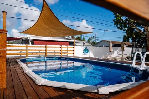 1111 SW 76th Avenue Miami FL 33144