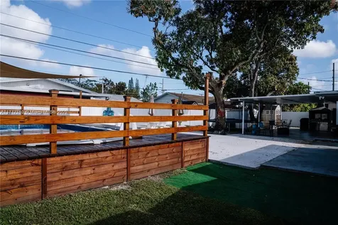 1111 SW 76th Avenue Miami FL 33144