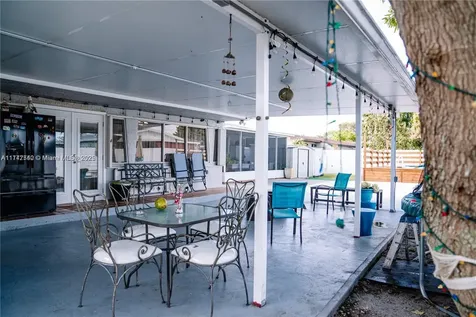 1111 SW 76th Avenue Miami FL 33144