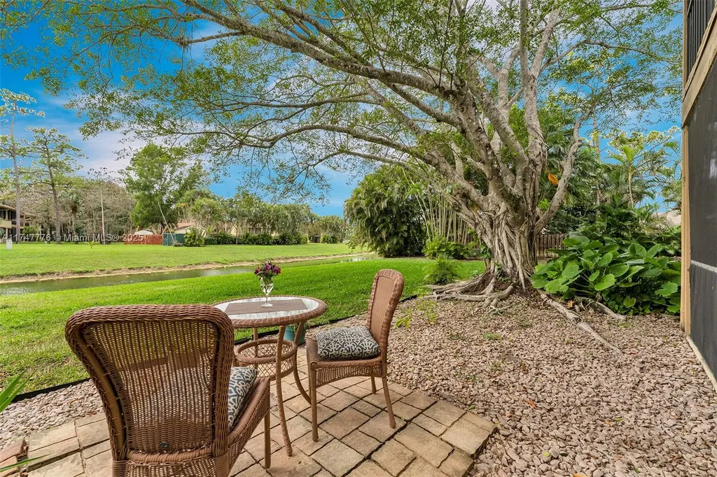 12970 Dartford Trail Wellington FL 33414