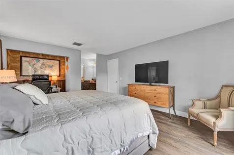 12970 Dartford Trail Wellington FL 33414