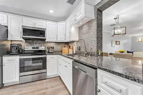 12970 Dartford Trail Wellington FL 33414