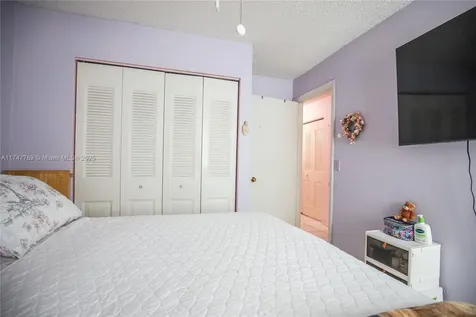 4208 SW 138th Court Miami FL 33175