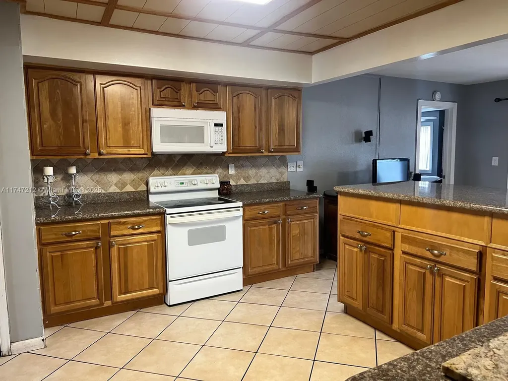 3057 Coral Springs Drive Coral Springs FL 33065