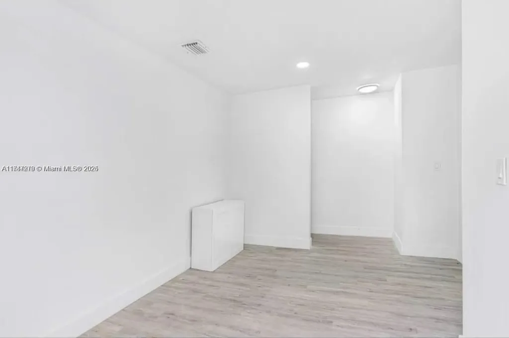 1539 NW 8th Avenue Fort Lauderdale FL 33311