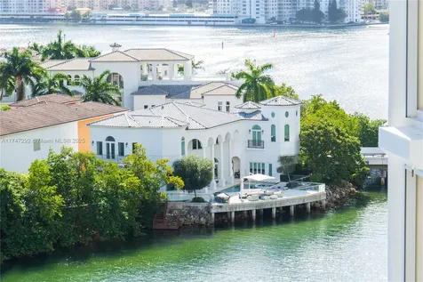 7000 Island Boulevard Aventura FL 33160