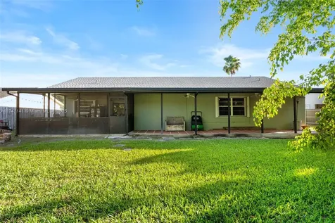 13841 SW 280th Terrace Homestead FL 33033