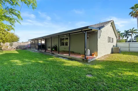 13841 SW 280th Terrace Homestead FL 33033