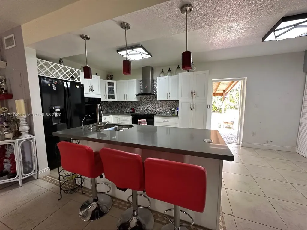 1197 NW 105th Terrace Miami FL 33150