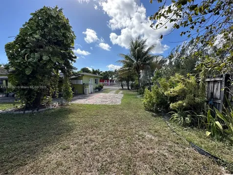 1197 NW 105th Terrace Miami FL 33150