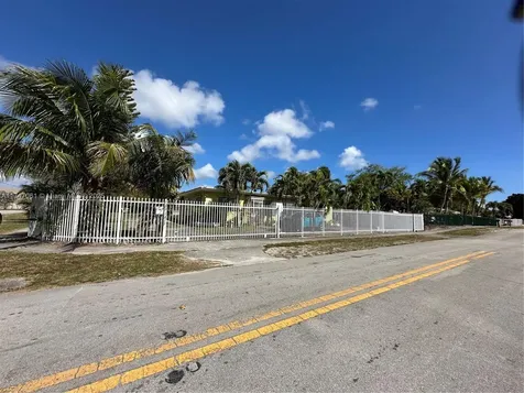 1197 NW 105th Terrace Miami FL 33150