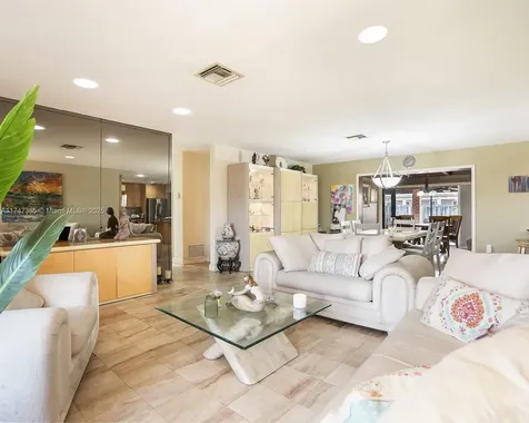 9460 SW 53rd Street Miami FL 33165