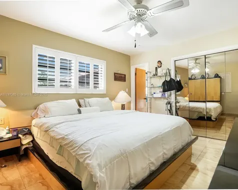 9460 SW 53rd Street Miami FL 33165