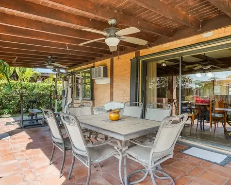 9460 SW 53rd Street Miami FL 33165