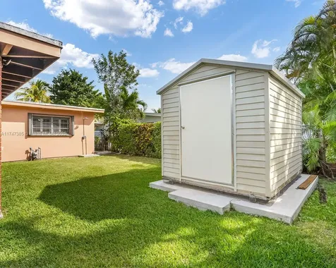 9460 SW 53rd Street Miami FL 33165