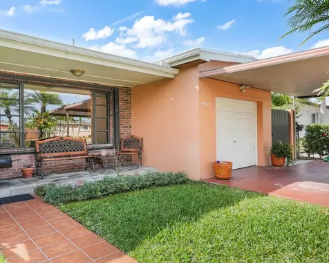 9460 SW 53rd Street Miami FL 33165