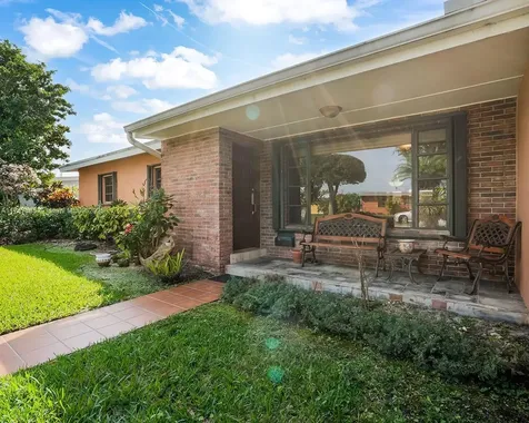 9460 SW 53rd Street Miami FL 33165