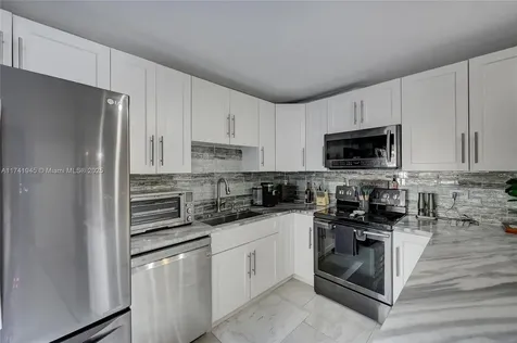 1206 12th Lane Palm Beach Gardens FL 33418