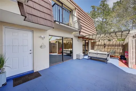 1206 12th Lane Palm Beach Gardens FL 33418