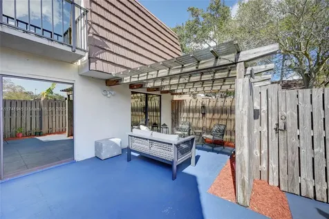 1206 12th Lane Palm Beach Gardens FL 33418