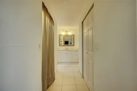 1206 12th Lane Palm Beach Gardens FL 33418