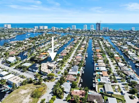 2219 SE 9th Street Pompano Beach FL 33062