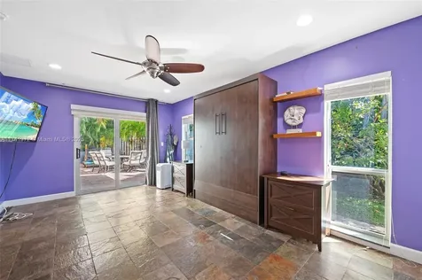 2219 SE 9th Street Pompano Beach FL 33062