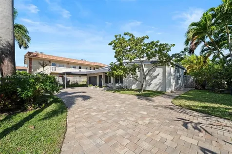 2219 SE 9th Street Pompano Beach FL 33062