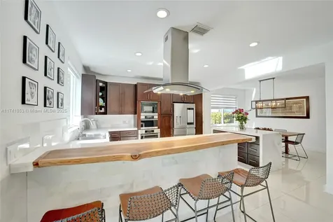 2472 Quail Roost Drive Weston FL 33327