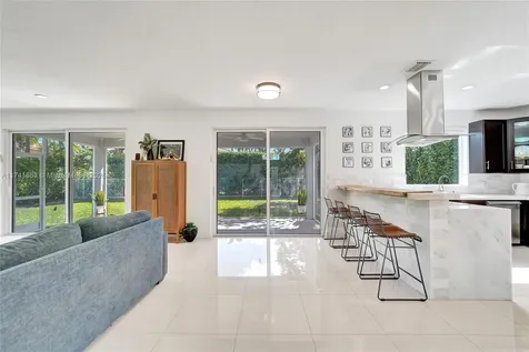 2472 Quail Roost Drive Weston FL 33327