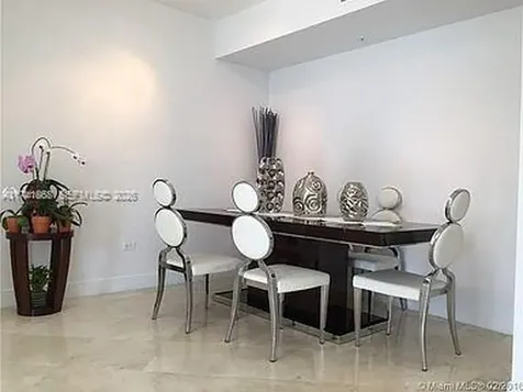 888 Brickell Key Drive Miami FL 33131