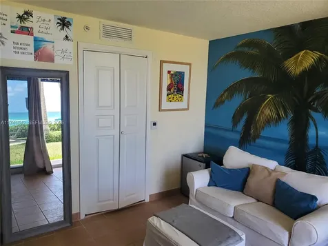 17555 Collins Avenue Sunny Isles Beach FL 33160