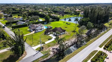 13560 SW 29th Street Davie FL 33330